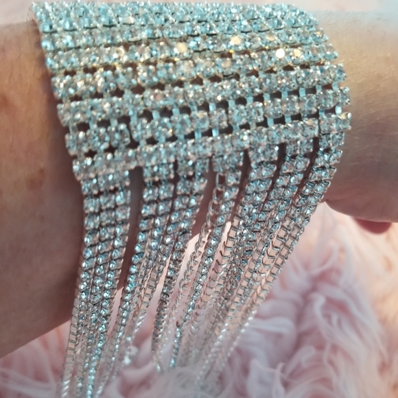 Silver bling Rhinestone fringe bracelet - Picture 6 of 7